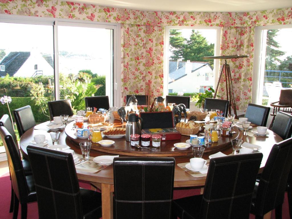 Bed and Breakfast L'Escale Evel Er Ger Locquirec Esterno foto